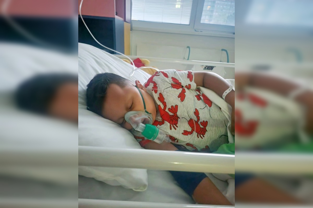 FOTO: Dominik bojuje v nemocnici o život. Dobrý Anjel pomáha rodine Šarköziovcov , foto 11