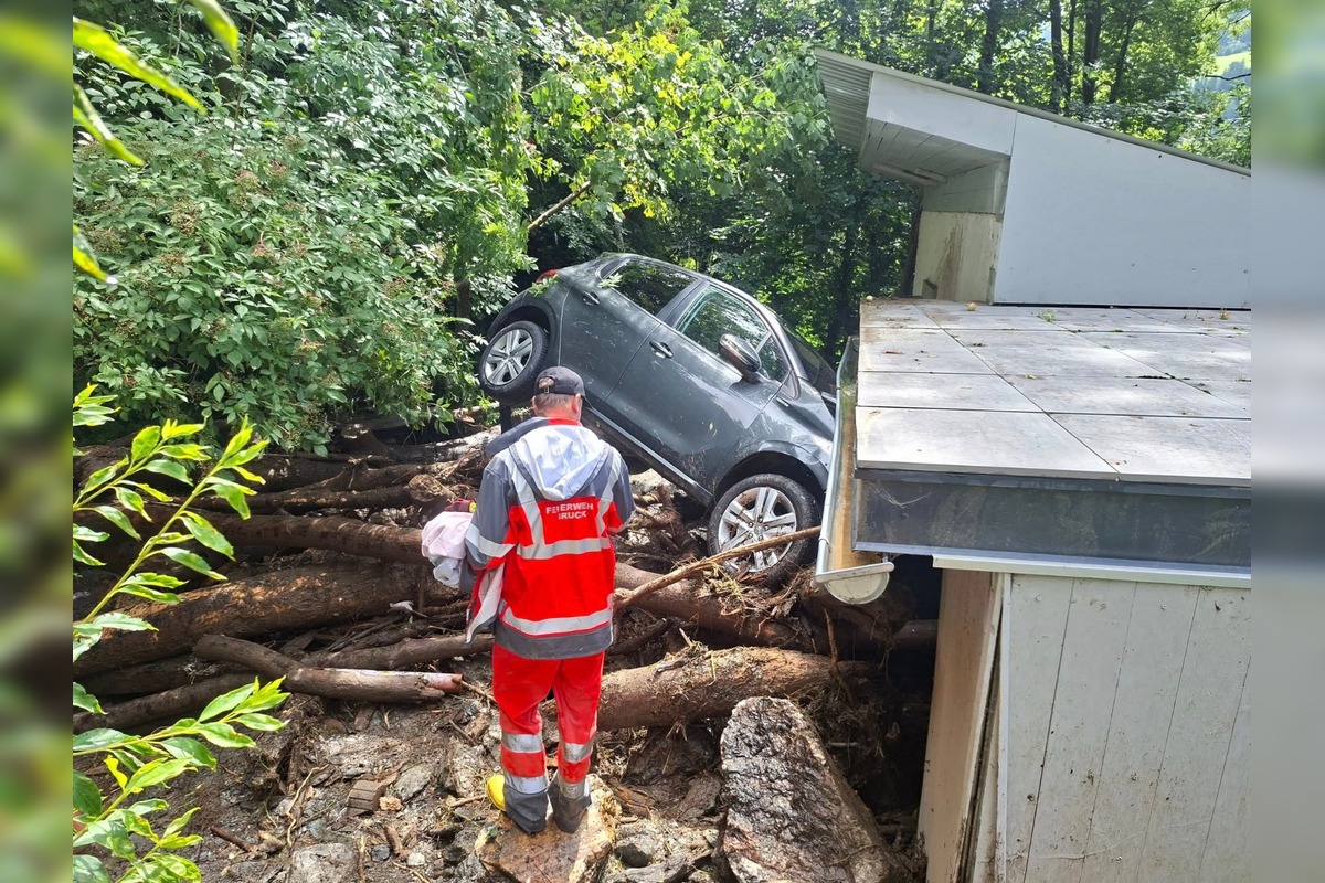 FOTO: Búrka bičuje Tirolsko. Záplavy, bahno, chaos – príde to aj k nám?, foto 6