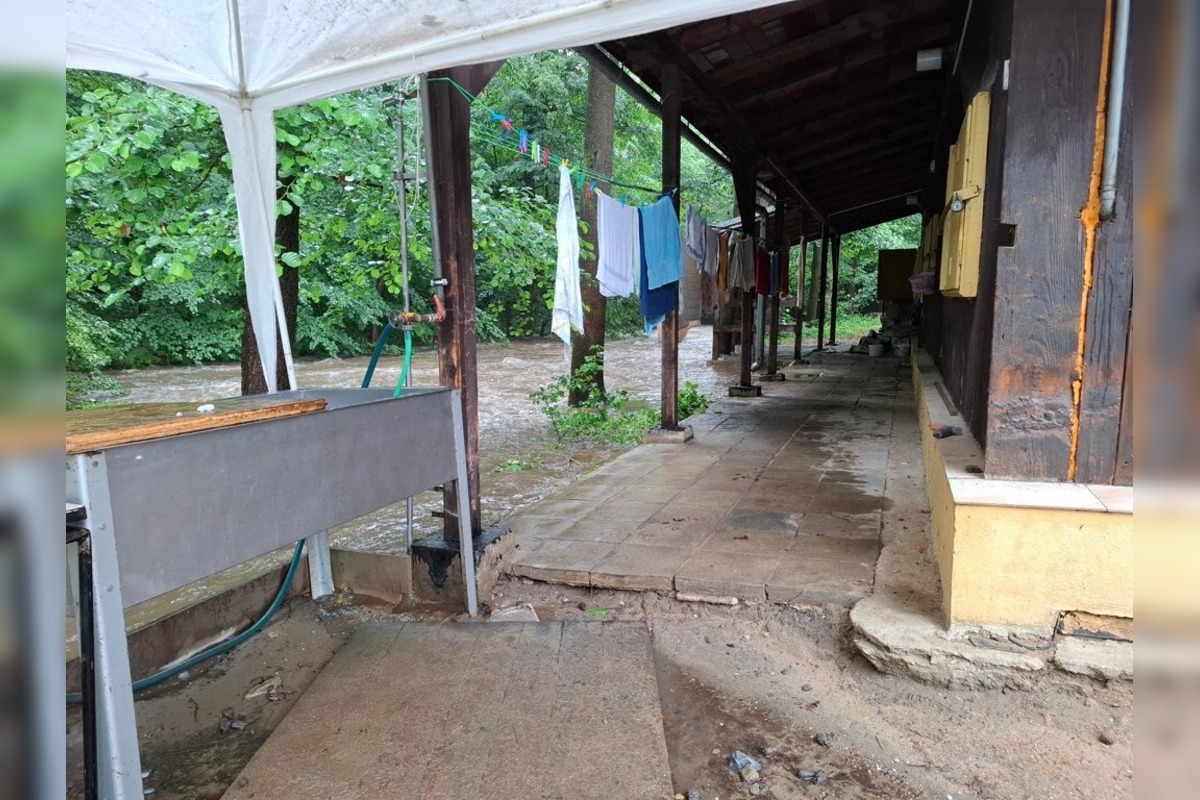 FOTO: Extrémne počasie sužuje aj Česko, detské tábory museli predbežne ukončiť, foto 1