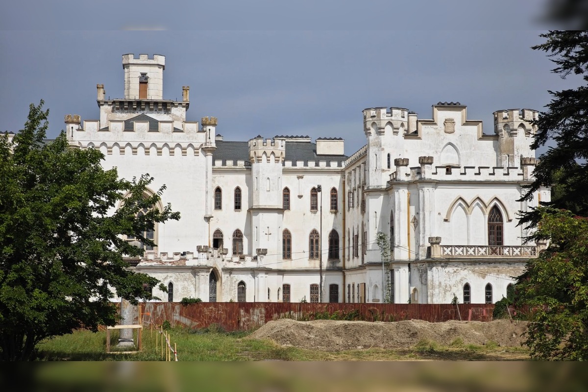 FOTO: Rekonštrukcia kaštieľa v Rusovciach, foto 3