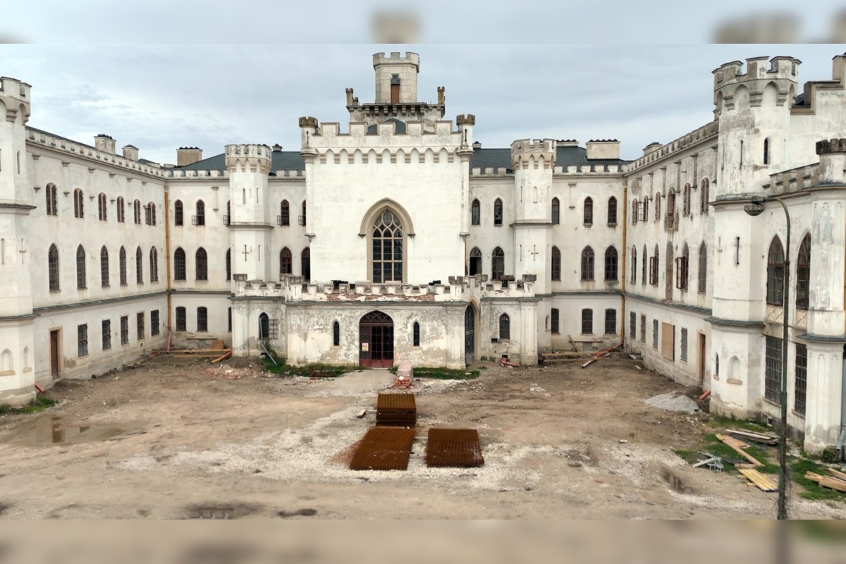 FOTO: Rekonštrukcia kaštieľa v Rusovciach, foto 14