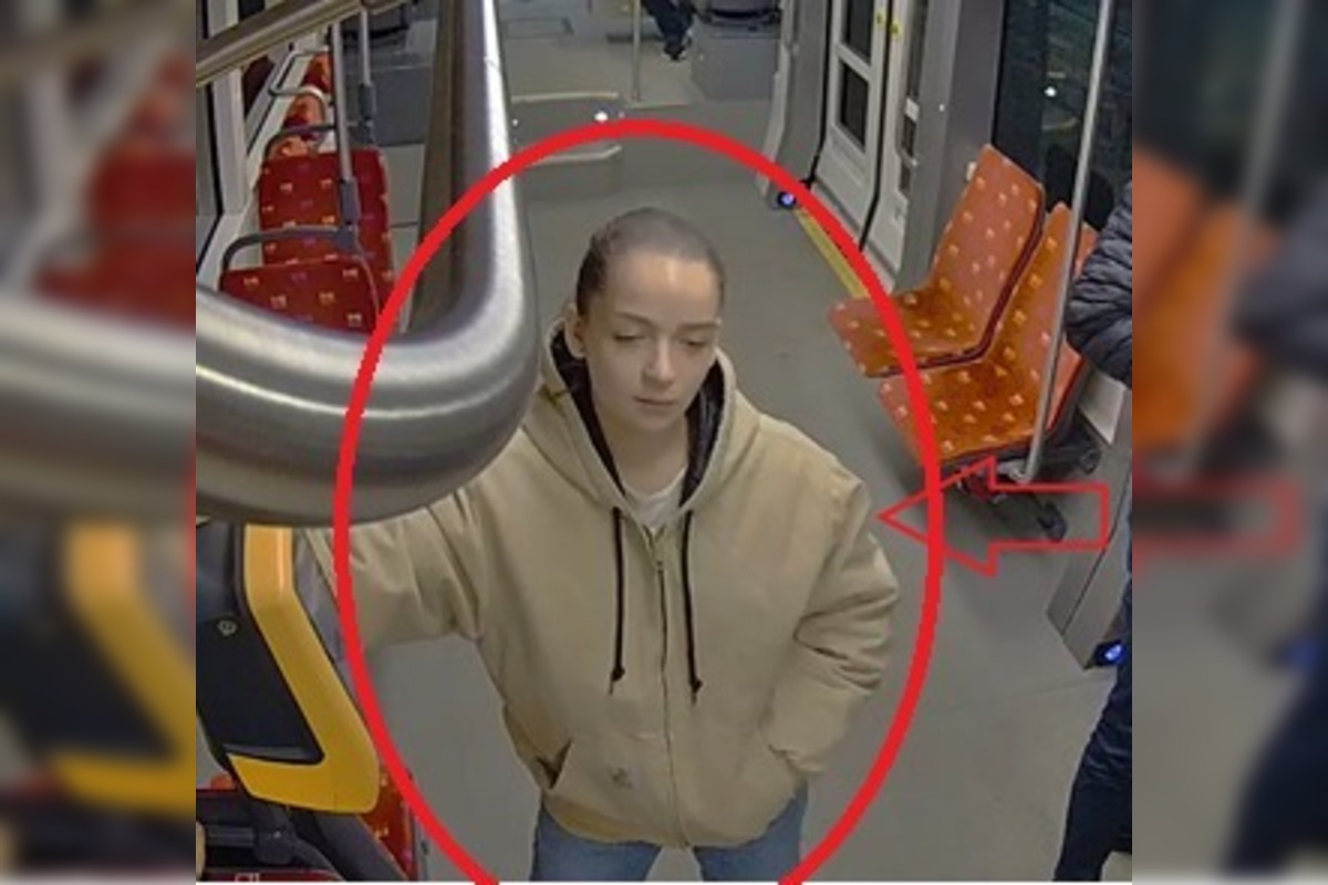 FOTO: Výtržníci v bratislavskej električke, foto 3