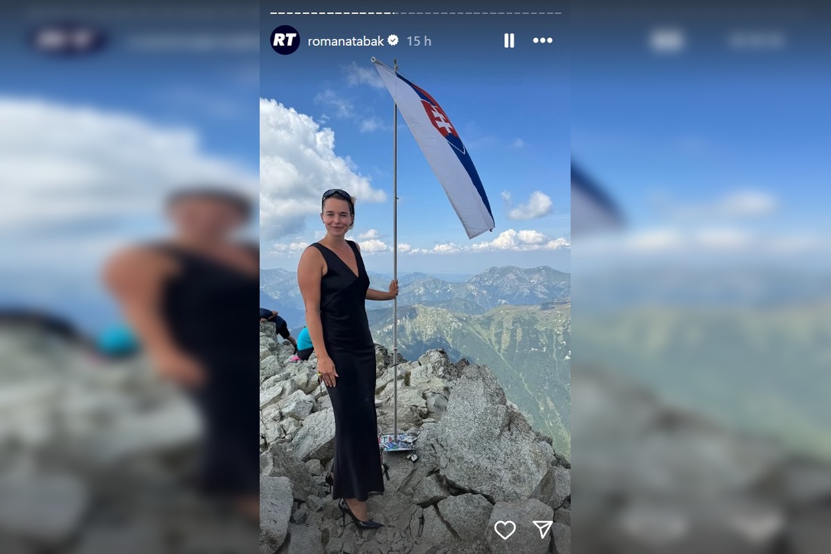 FOTO: Romana Tabaková vystúpila na Kriváň, foto 8