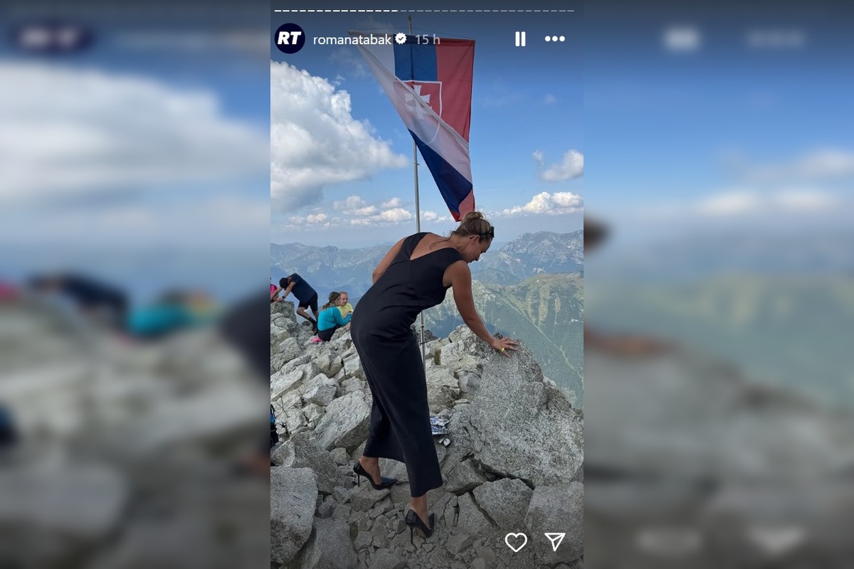 FOTO: Romana Tabaková vystúpila na Kriváň, foto 10