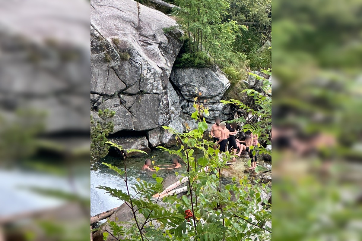 FOTO: Cudzinci sa kúpali v Tatrách. Opäť v tom istom potoku ako Tabáková, foto 5