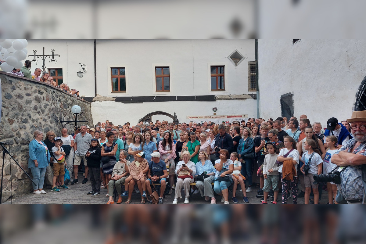 FOTO: Dano Heriban má v Kremnici svoj reliéf, odhalili ho hereckí kolegovia, foto 2