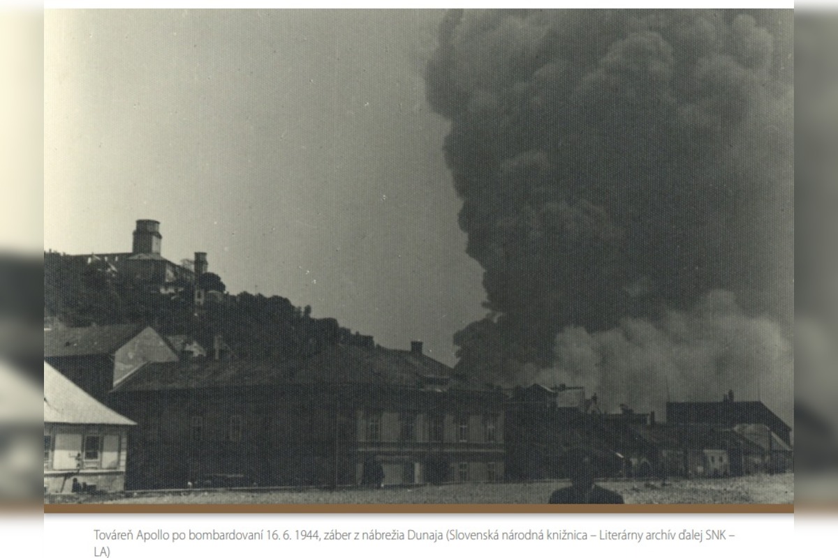 FOTO: Bombardovanie rafinérie Apollo, foto 2