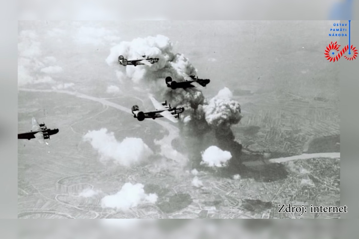 FOTO: Bombardovanie rafinérie Apollo, foto 3