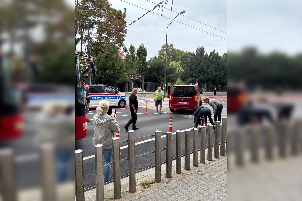 FOTO: Dopravný chaos na Dunajskej ulici, foto 6