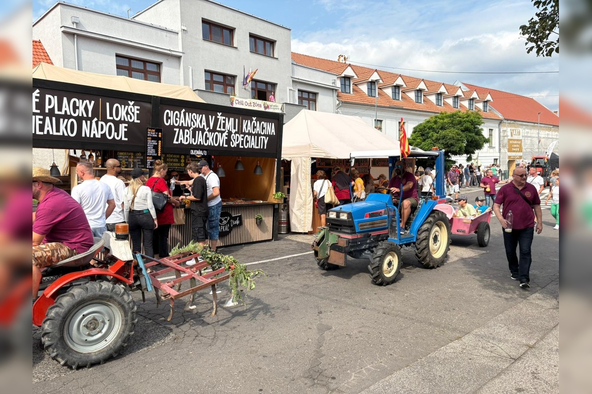 FOTO: Račianske vinobrania láka tisíce návštevníkov, foto 4