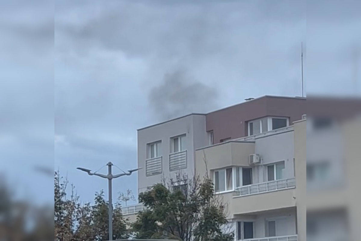 FOTO: Požiar altánku v Rovinke, foto 2