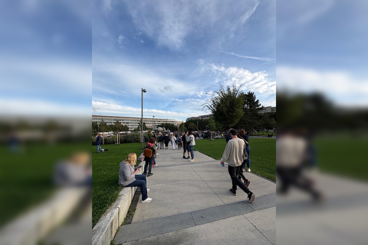 FOTO: Na Námestí slobody v Bratislave sa začal protest, foto 1