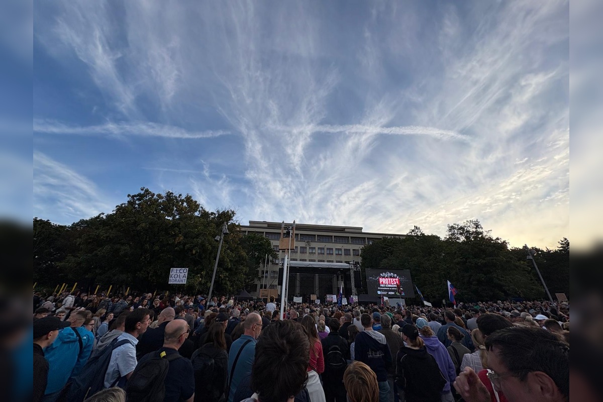 FOTO: Na Námestí slobody v Bratislave sa začal protest, foto 3