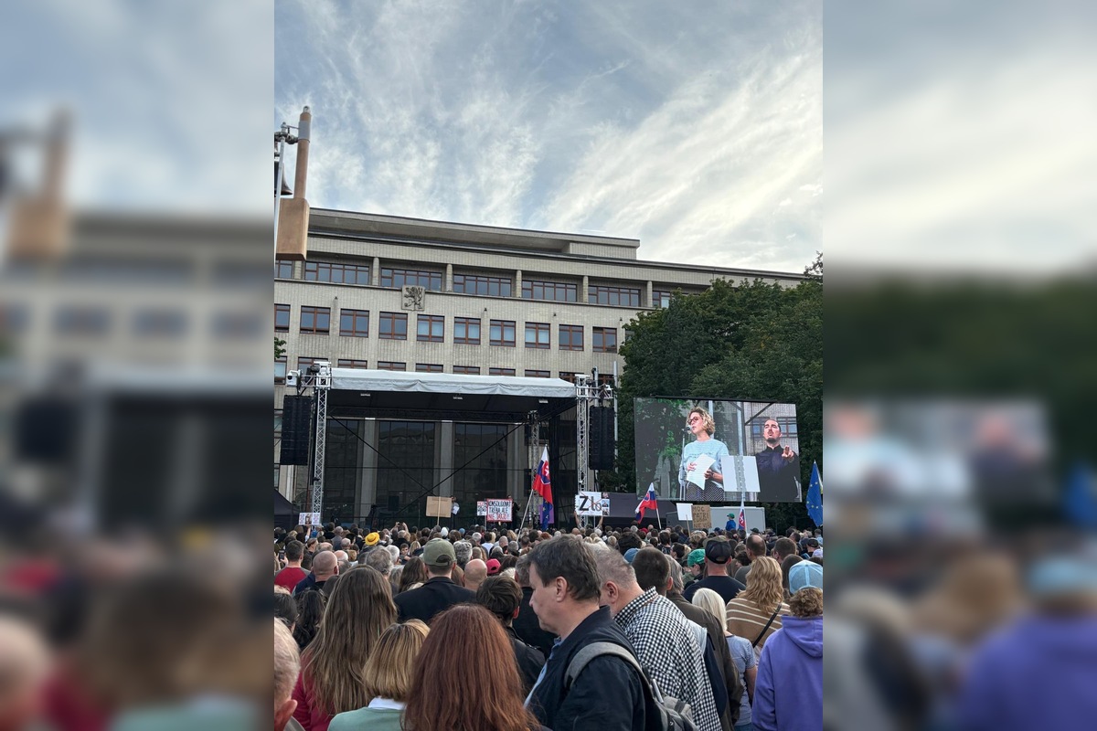 FOTO: Na Námestí slobody v Bratislave sa začal protest, foto 4