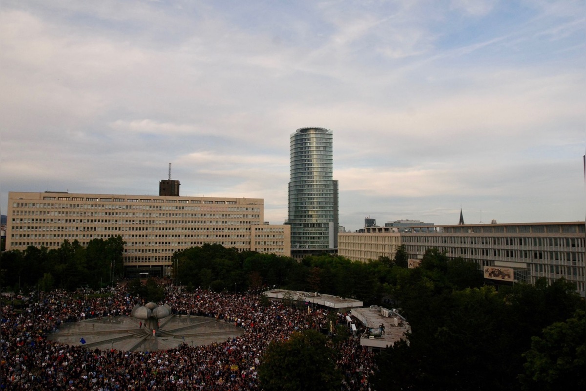 FOTO: Na Námestí slobody v Bratislave sa začal protest, foto 10