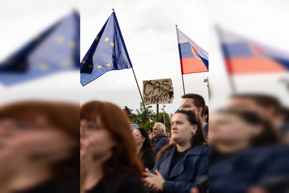 FOTO: Transparenty na bratislavskom proteste, foto 3