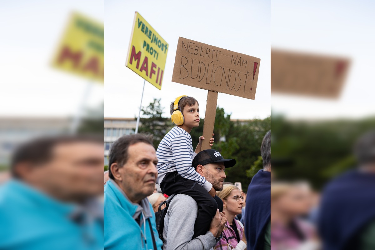 FOTO: Transparenty na bratislavskom proteste, foto 6