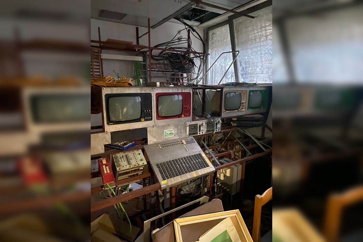 FOTO: Najzachovalejšia opustená škola na Slovensku sa nachádza v Modre, foto 5