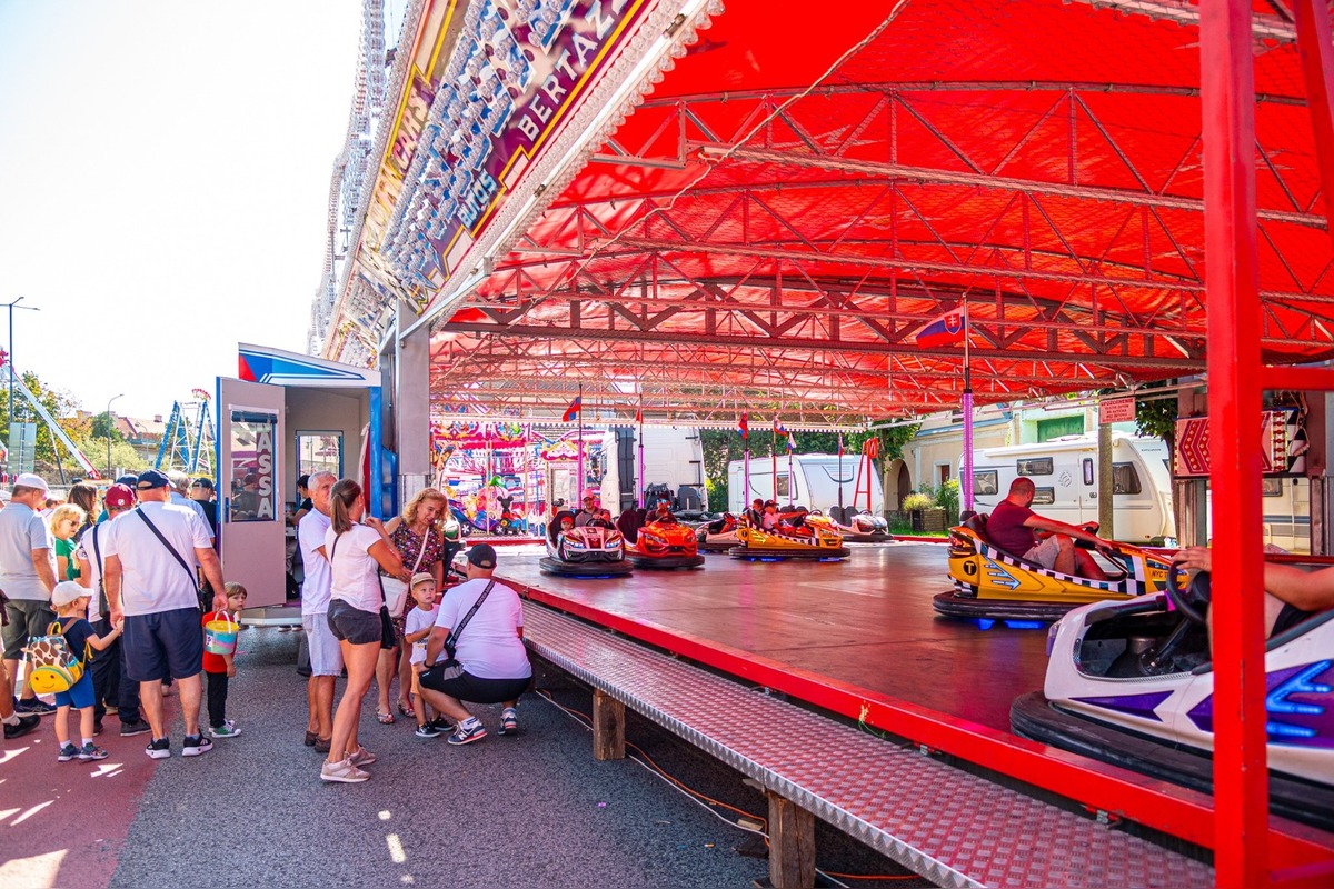 FOTO: Vinobranie Pezinok 2025, foto 5