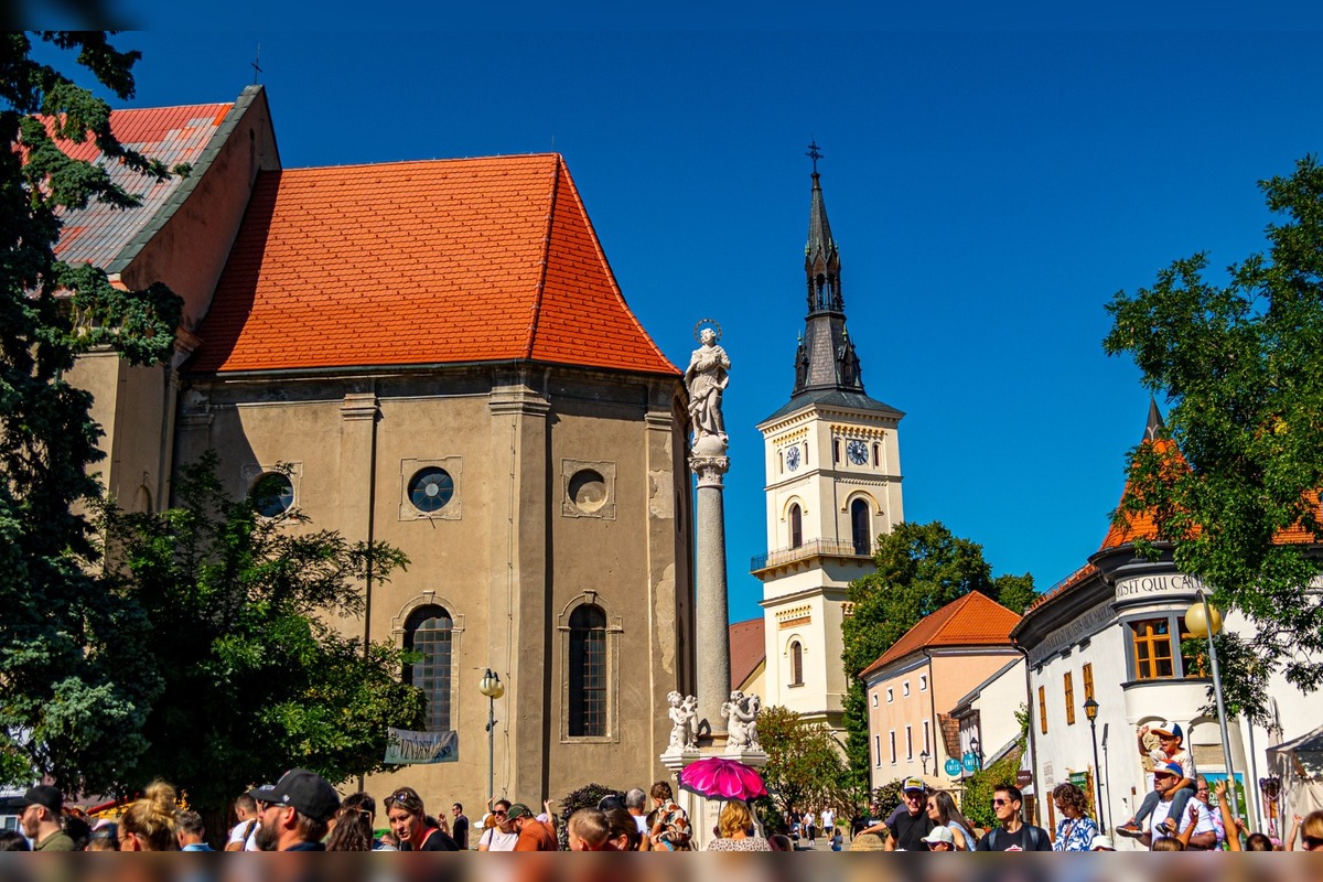 FOTO: Vinobranie Pezinok 2025, foto 20