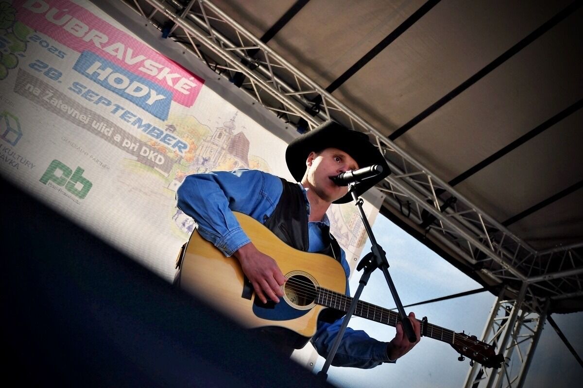 FOTO: Dúbravské hody ohúrili svojou atmosférou. Pozrite sa, ako vyzerali, foto 32