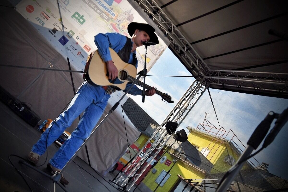 FOTO: Dúbravské hody ohúrili svojou atmosférou. Pozrite sa, ako vyzerali, foto 35