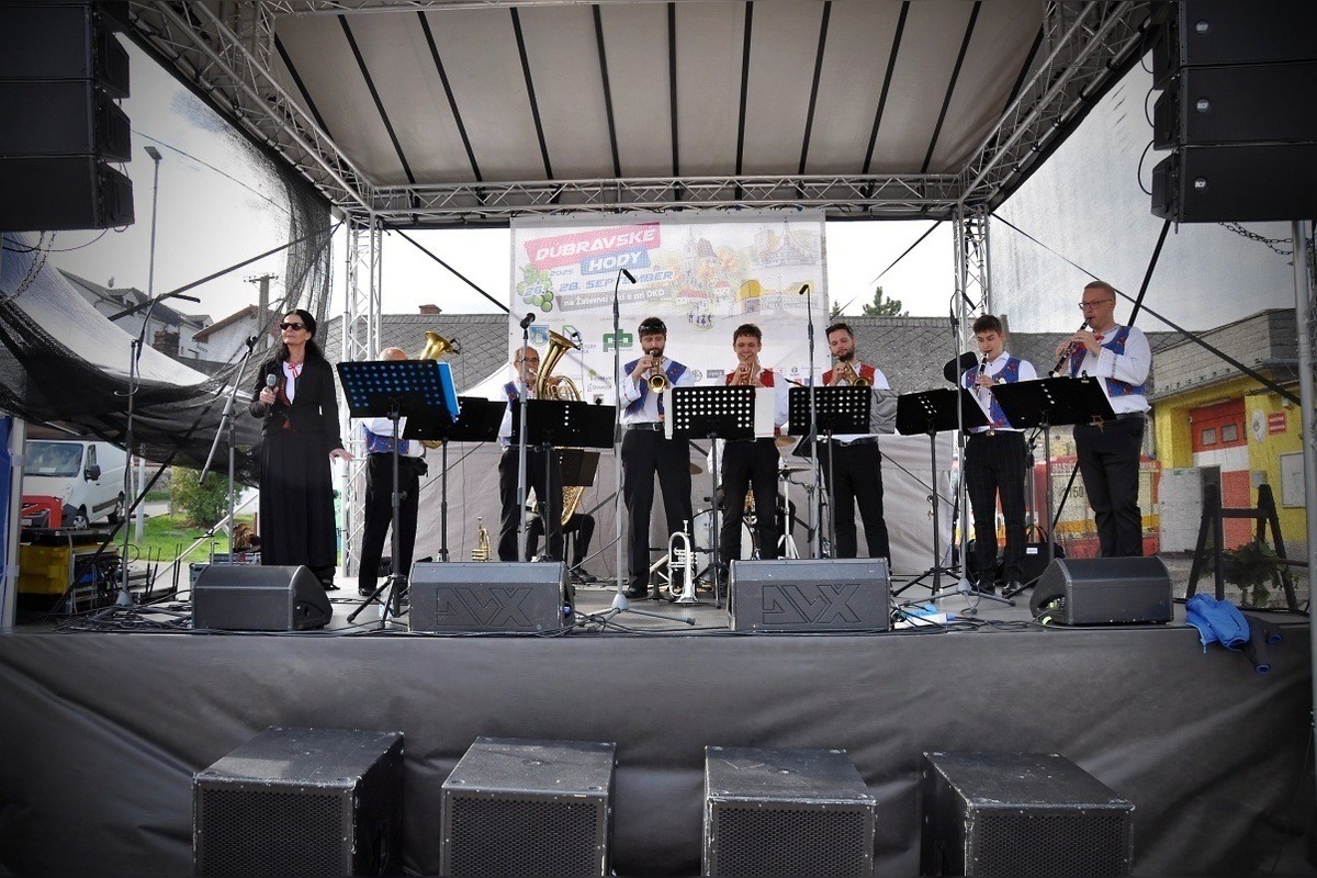 FOTO: Dúbravské hody ohúrili svojou atmosférou. Pozrite sa, ako vyzerali, foto 41