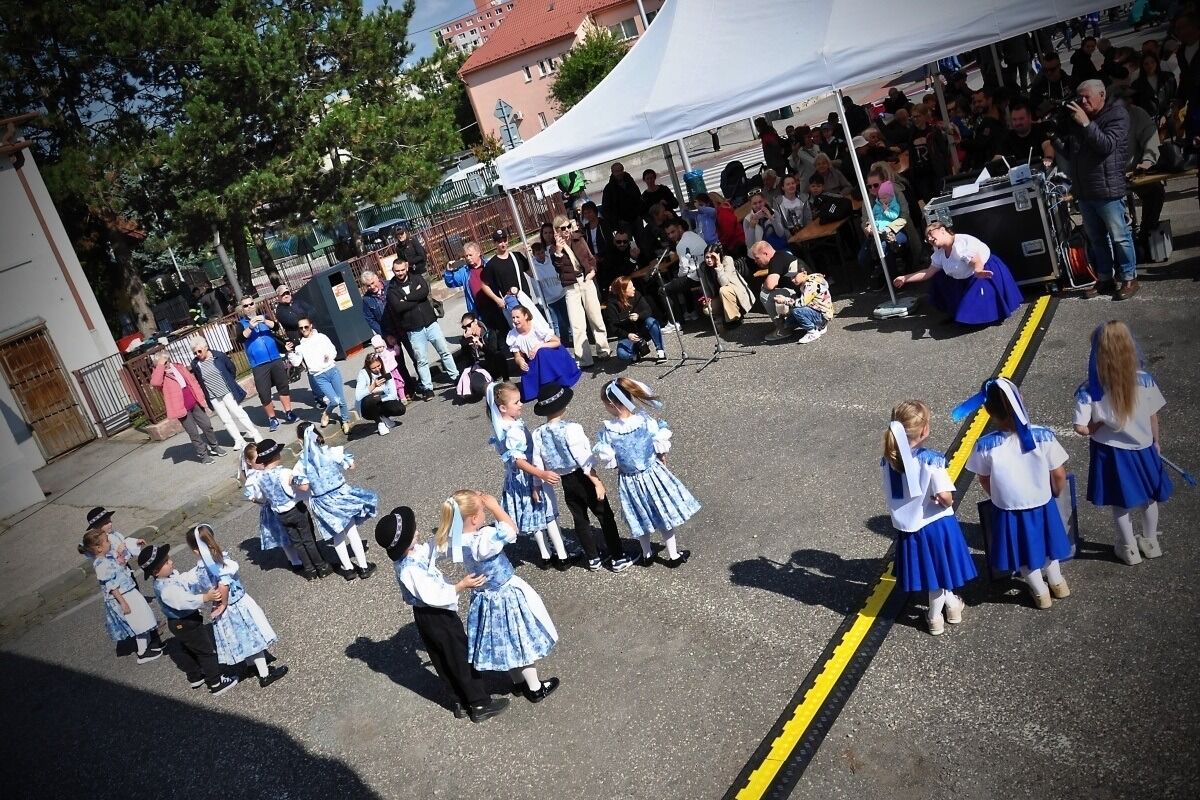 FOTO: Dúbravské hody ohúrili svojou atmosférou. Pozrite sa, ako vyzerali, foto 63