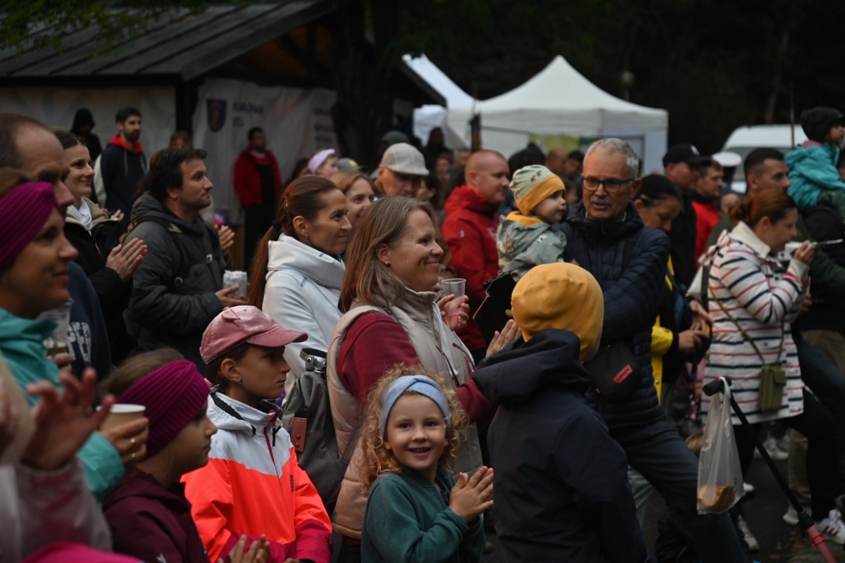FOTO: Karloveské hody opäť prilákali stovky návštevníkov. Takáto atmosféra tam panovala, foto 9