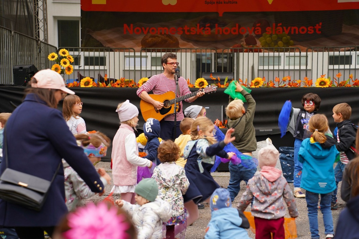 FOTO: Novomestská hodová slávnosť sa niesla v rodinnej atmosfére. Takto to tam vyzeralo, foto 11