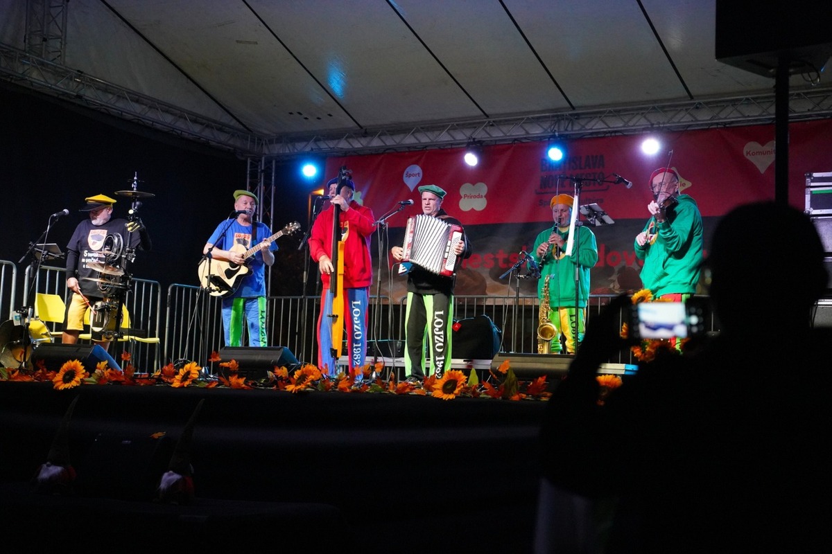 FOTO: Novomestská hodová slávnosť sa niesla v rodinnej atmosfére. Takto to tam vyzeralo, foto 23