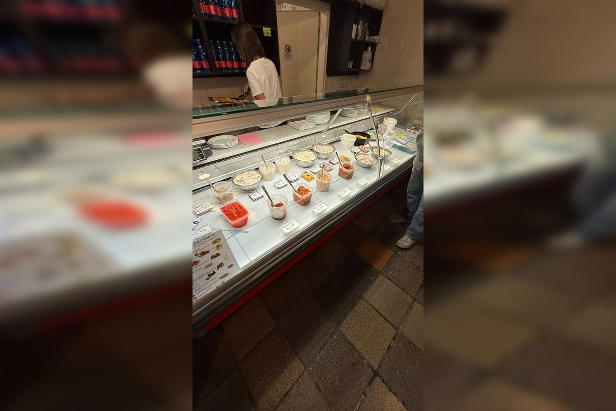 FOTO: V Starom Meste je retro reštaurácia plná pochutín, foto 3