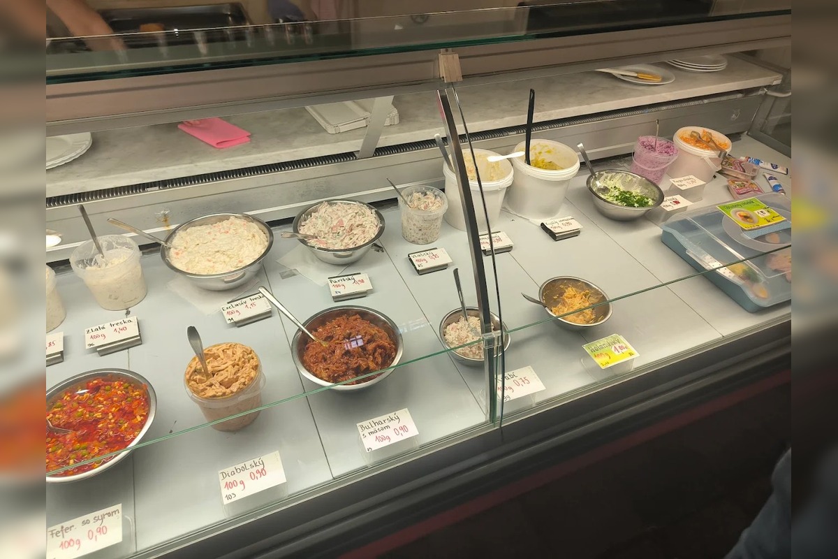 FOTO: V Starom Meste je retro reštaurácia plná pochutín, foto 8