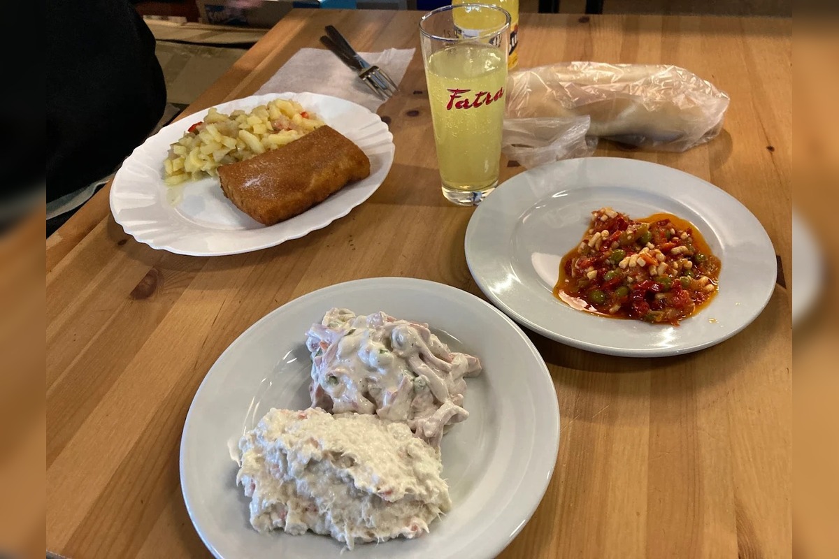 FOTO: V Starom Meste je retro reštaurácia plná pochutín, foto 11