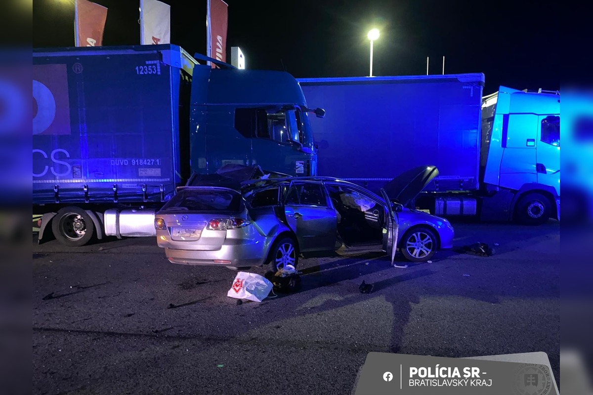 FOTO: Tragická nehoda na diaľnici D4, foto 2