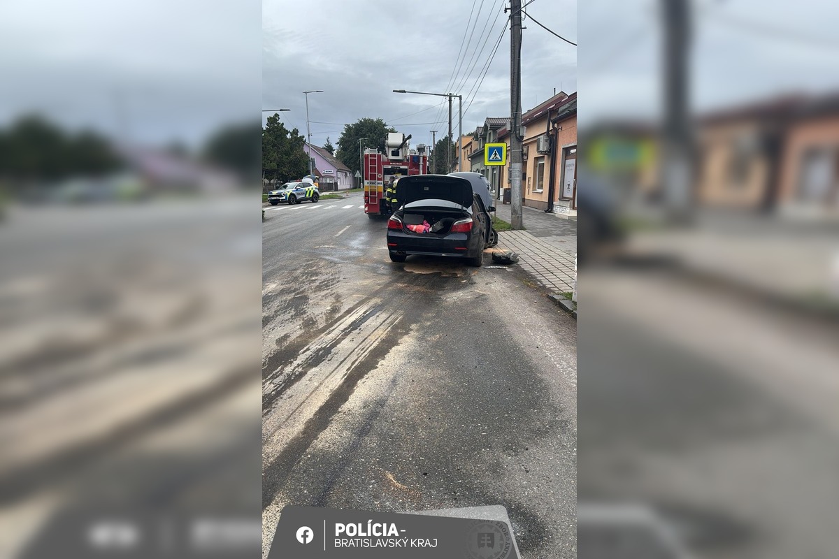 FOTO: Dopravná nehoda v Malackách, foto 2