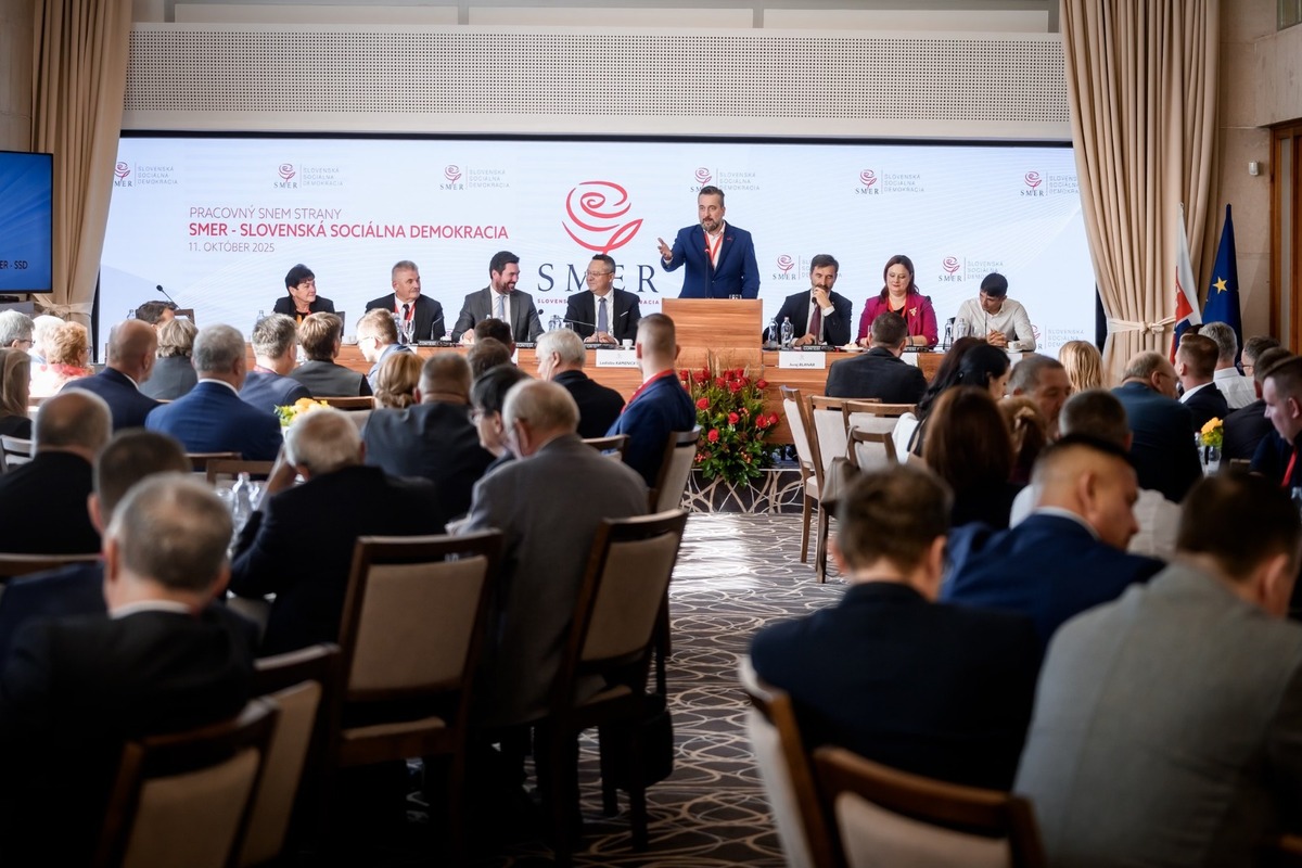 FOTO: Pracovný snem strany Smer-SD, foto 7