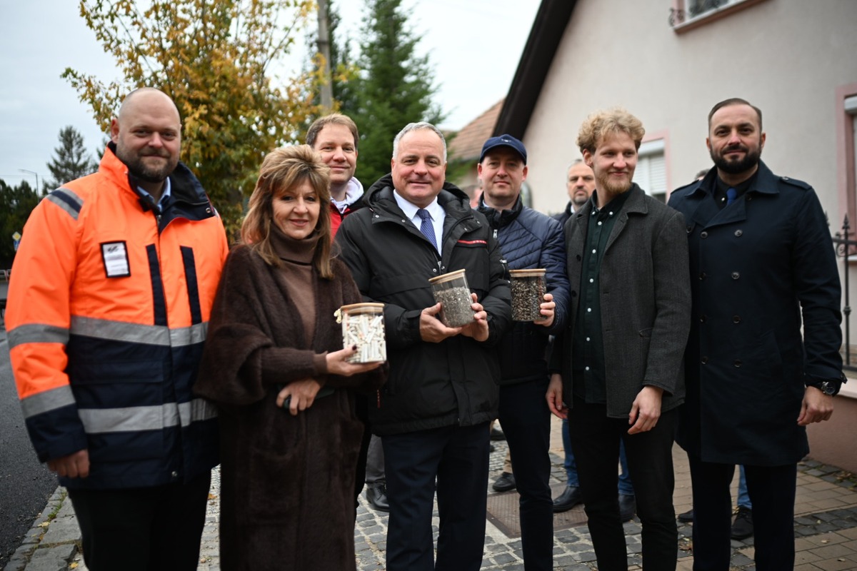FOTO: Bratislavský kraj testuje asfalt s prímesami recyklovaných ohorkov z cigariet, foto 7