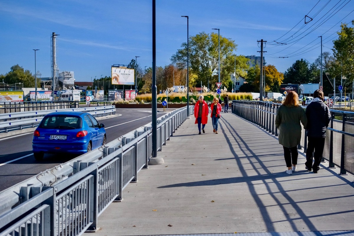 FOTO: Most na Hradskej pred a po rekonštrukcii, foto 3