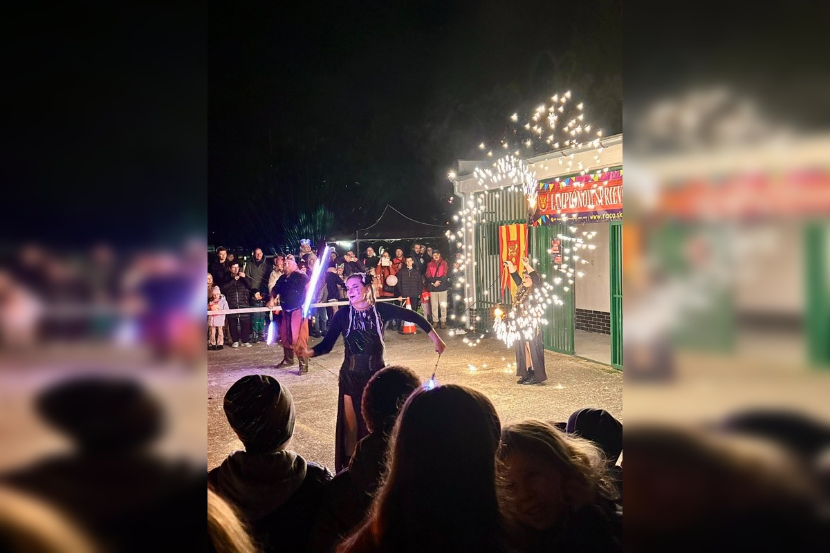 FOTO: Lampiónový sprievod rozžiaril ulice v Rači, foto 8