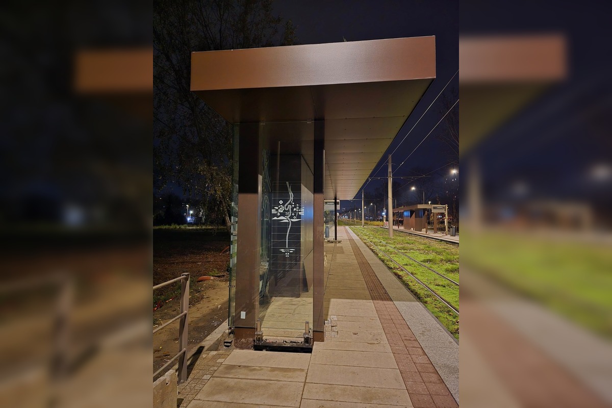 FOTO: Prvý hotový prístrešok na petržalskej trati, foto 2