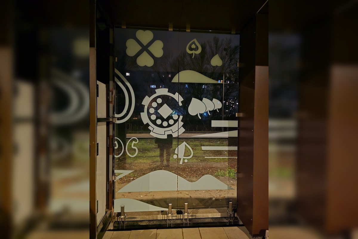 FOTO: Prvý hotový prístrešok na petržalskej trati, foto 6