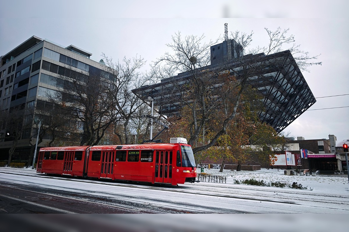 FOTO: Na Bratislavu spadol tohtoročný prvý sneh, foto 10