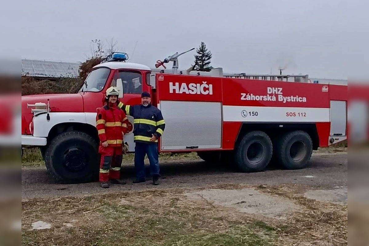 FOTO: Požiar družstva vo Vajnoroch, foto 3