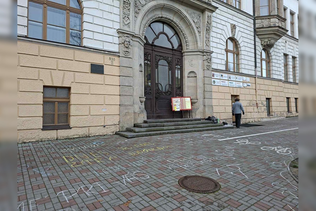 FOTO: Českí študenti podporili slovenských. Krieda nie je zločin, foto 5