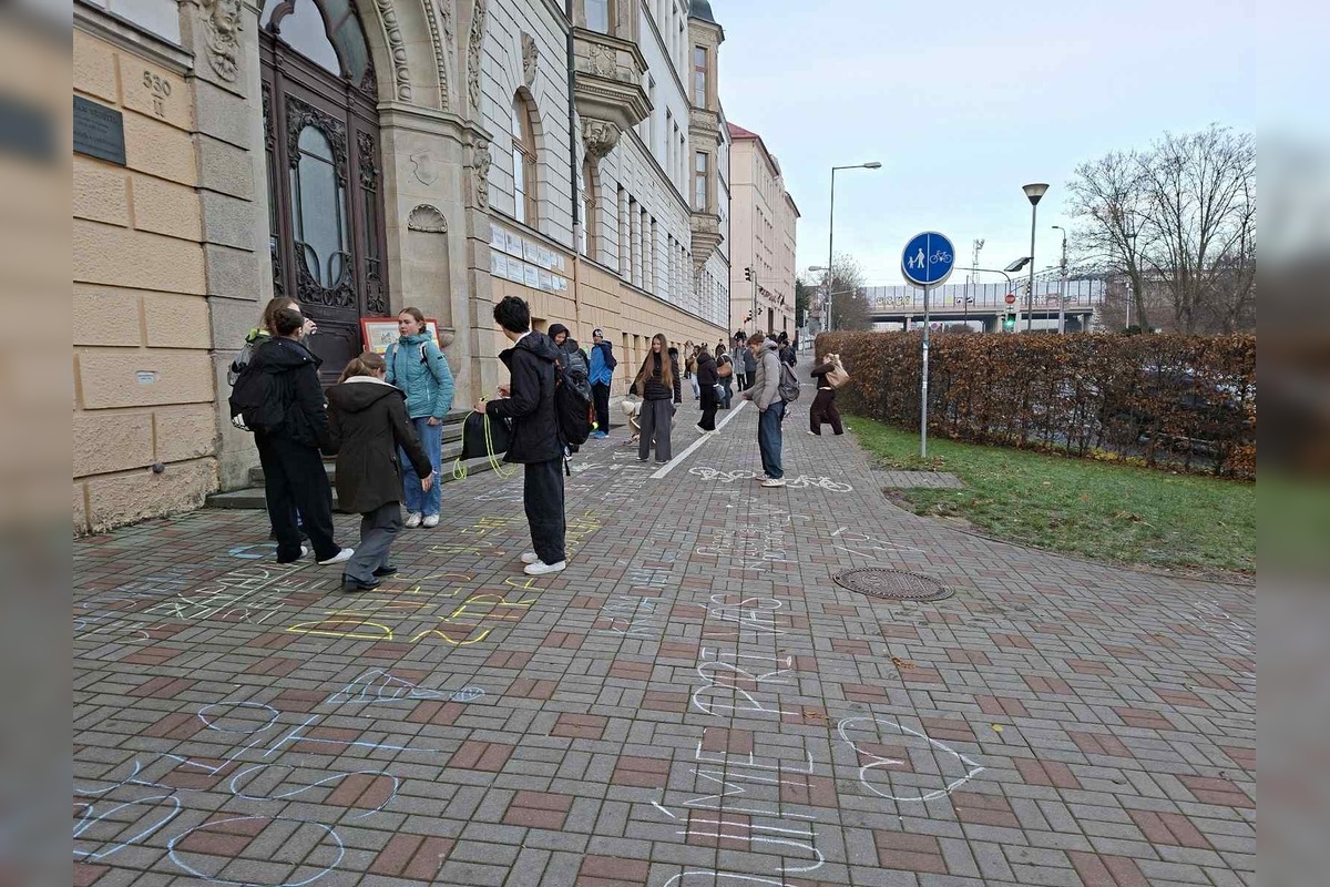 FOTO: Českí študenti podporili slovenských. Krieda nie je zločin, foto 8
