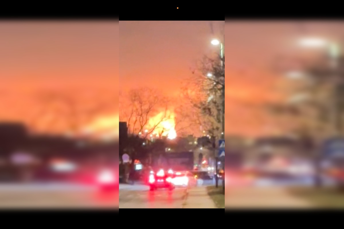 FOTO: Ružinovčania vo veľkom fotili žiaru v Slovnafte, foto 2