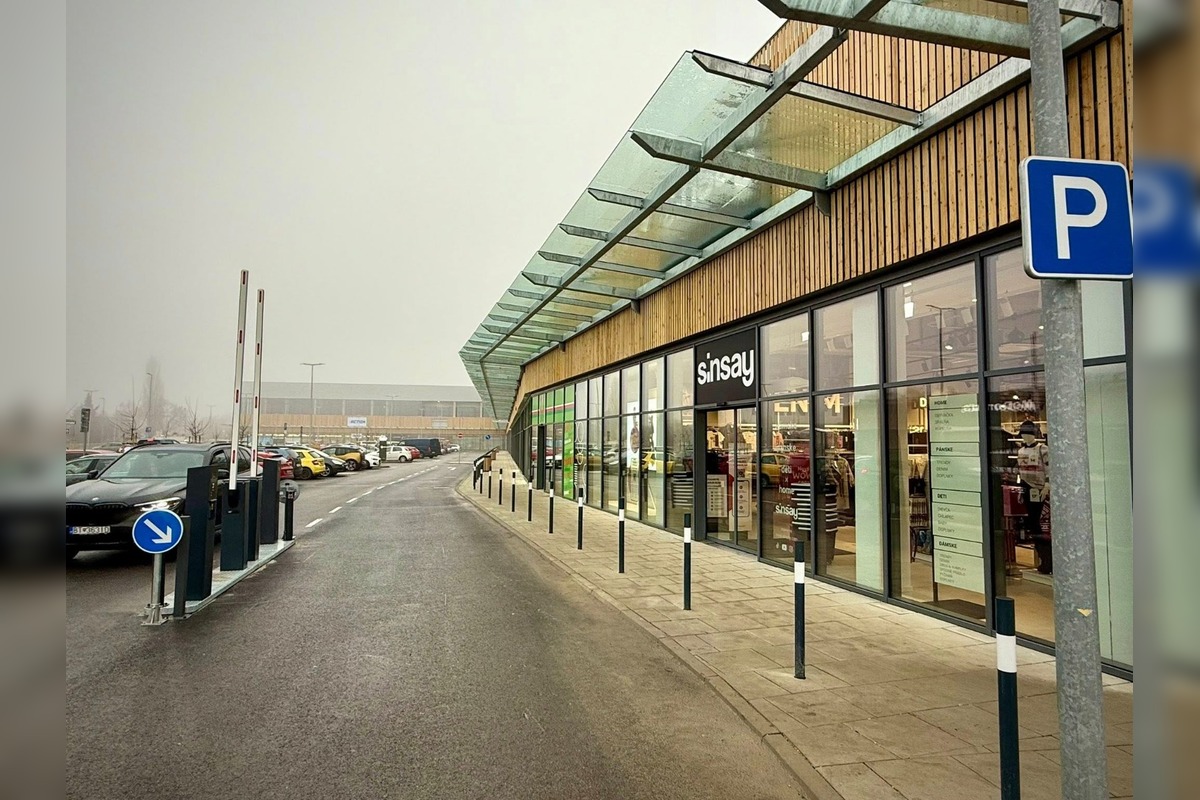 FOTO: Nové obchodné centrum v Podunajských Biskupiciach, foto 1