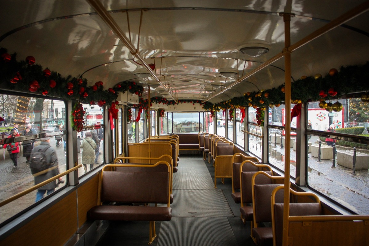 FOTO: Vianočná električka v Bratislave 2025, foto 17
