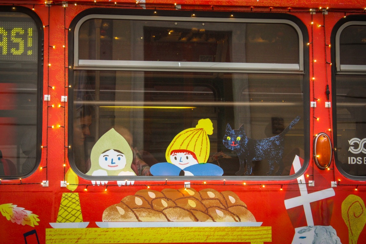 FOTO: Vianočná električka v Bratislave 2025, foto 35